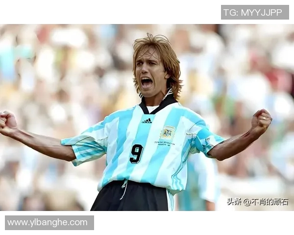 足球明星的传奇故事与辉煌成就全景介绍